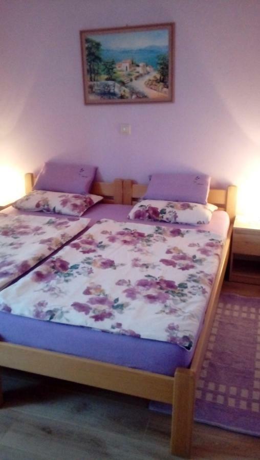 Raj Muraj Ferienappartement Kornić Kültér fotó