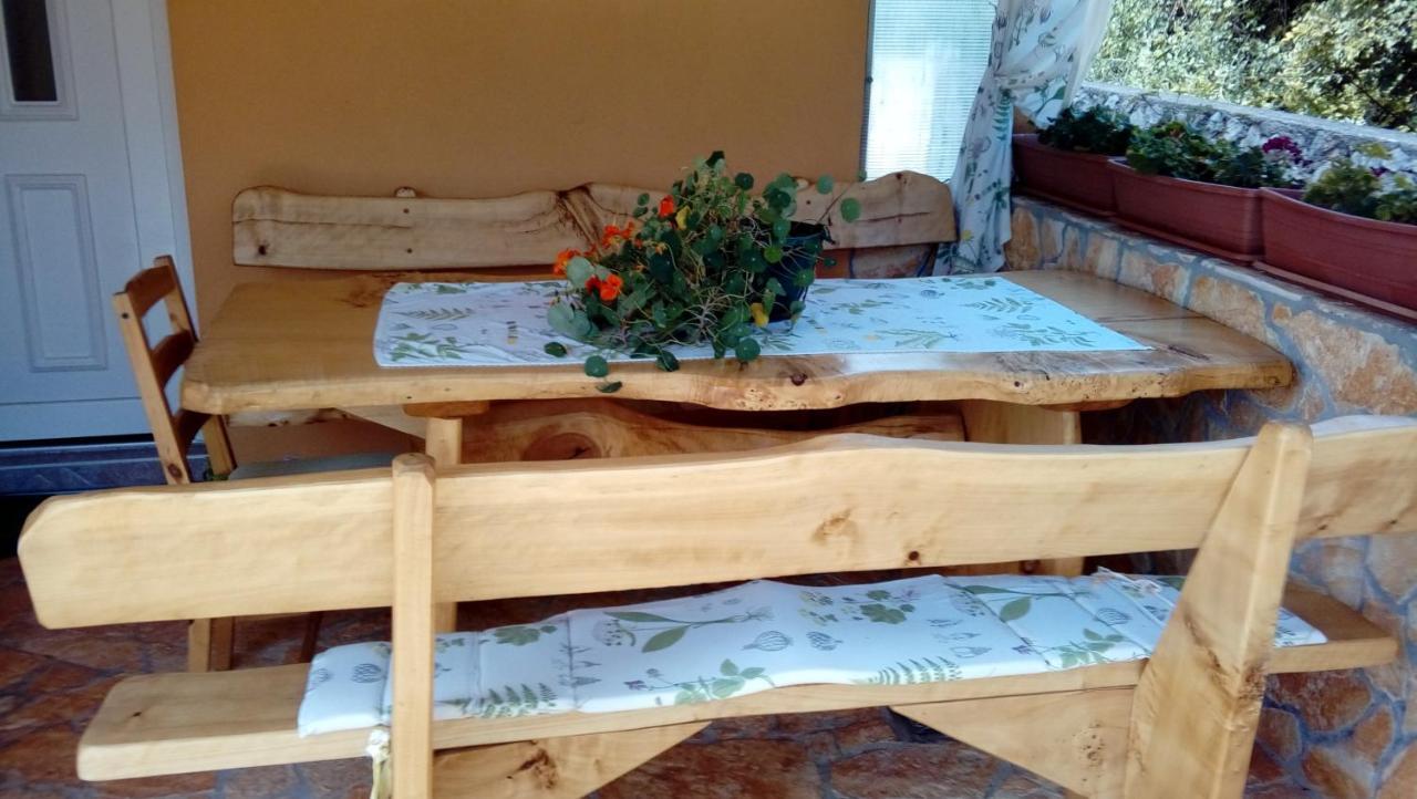 Raj Muraj Ferienappartement Kornić Kültér fotó
